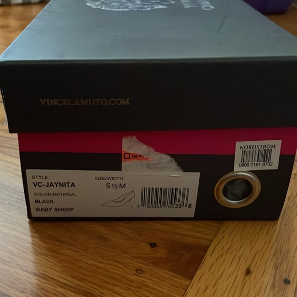 Vince Camuto Jaynita Heels in Black/Baby Sheep - Picture 5 of 6